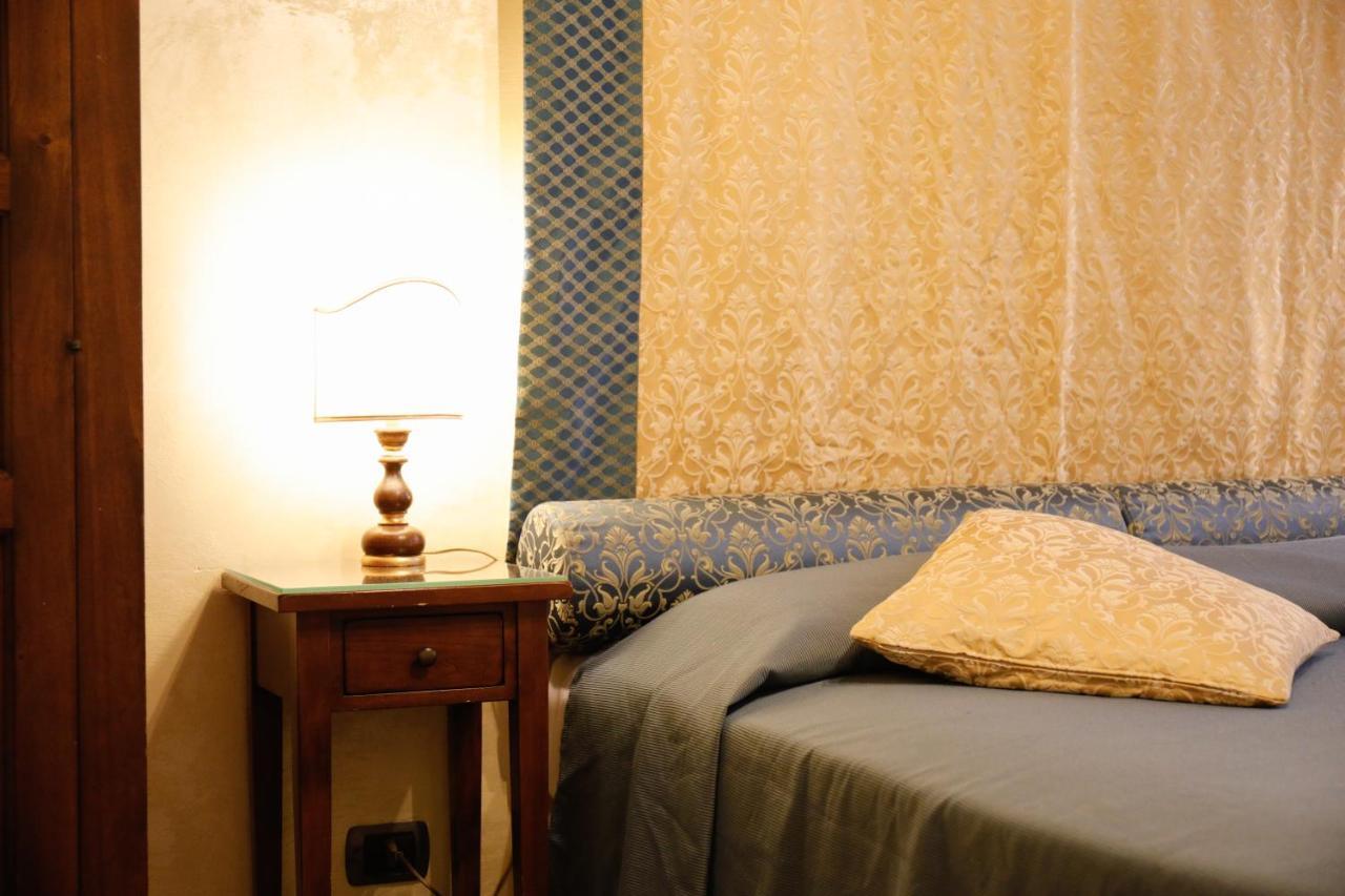 Appartamento San Marco Frezzaria Venesia Bagian luar foto